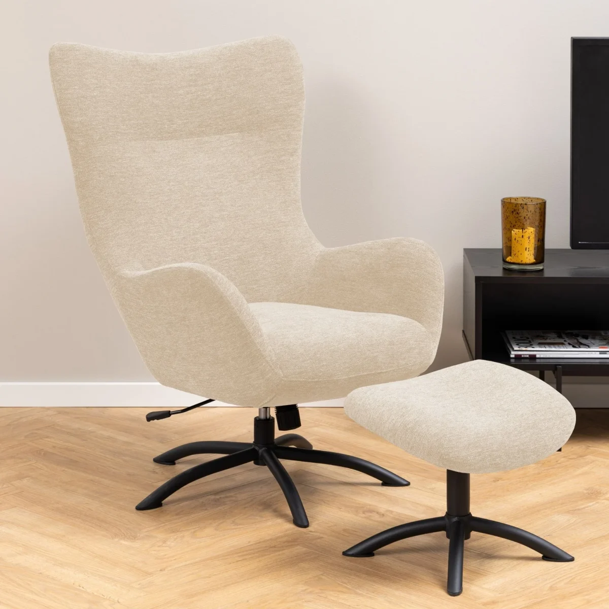 Fauteuil + hocker Hov in luxe crème stof - Afbeelding 2