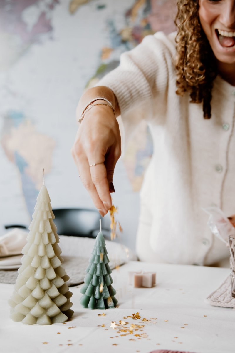 Kerstboom kaars groot | Eucalyptus - Afbeelding 4